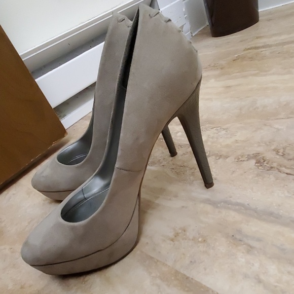 Pumps - Picture 5 of 6